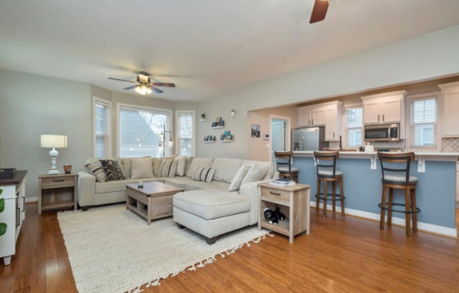 3 Bed 2.5 Bath Home for Rent in Colonial Place!