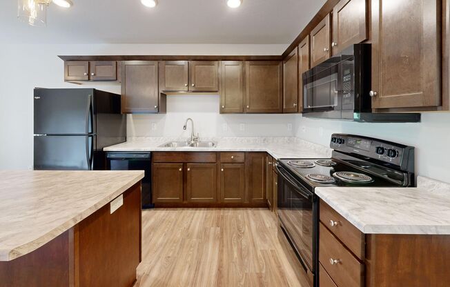 2 beds, 2 baths, 912 sqft, $1,490, Unit 2055-01
