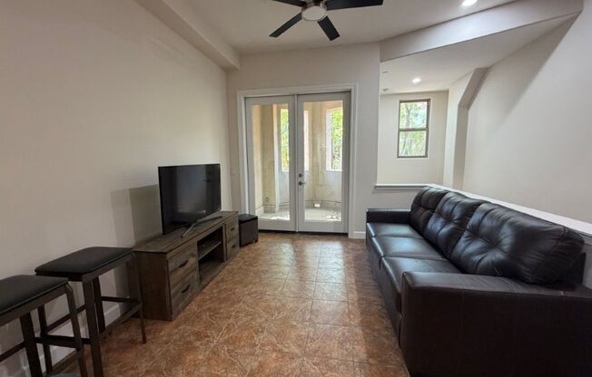 555 W 6th St - near ASU - partially furnished