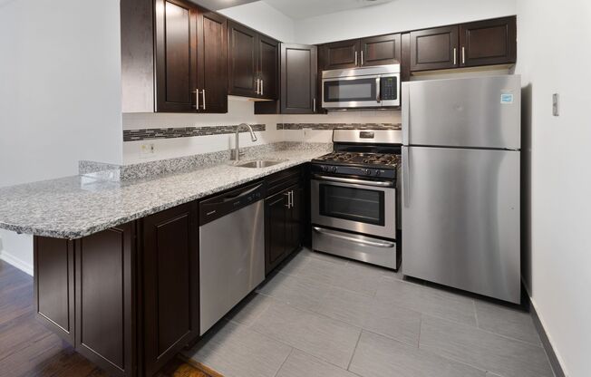 Studio, 1 bath, 356 sqft, $1,550, Unit 507