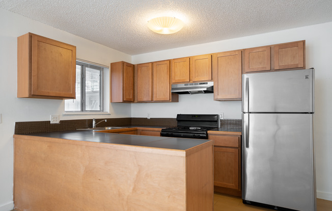 1 bed, 1 bath, 730 sqft, $1,350, Unit PEN-101