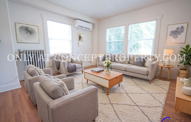 1 bed, 1 bath, 500 sqft, $1,049, Unit 17 - R