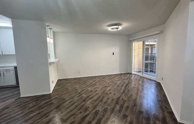 1 bed, 1 bath, $1,800, Unit 064#208