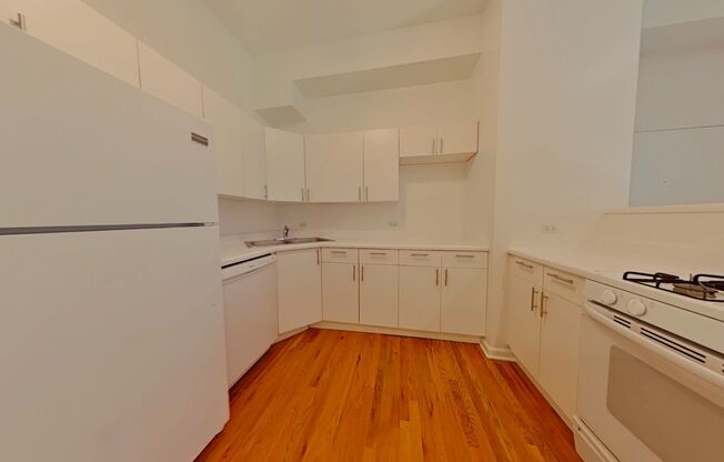721-23 Briar