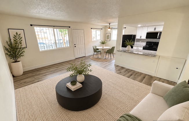 2 beds, 1 bath, 882 sqft, $1,195, Unit 1