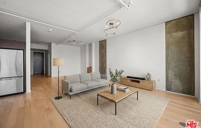 1 bed, 1 bath, 1,030 sqft, $3,200, Unit 1410