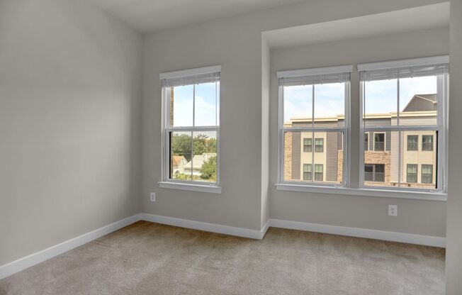 Luxury 4-Story Townhome with Rooftop Terrace!