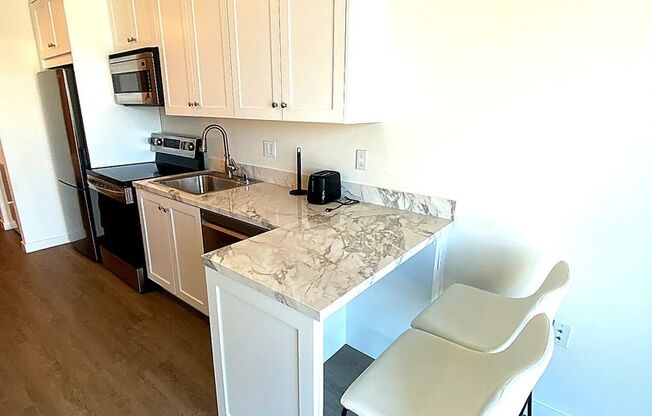 Studio, 1 bath, $2,395, Unit Unit 507 Furnished)