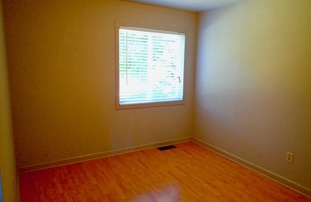 2 beds, 1 bath, $2,999