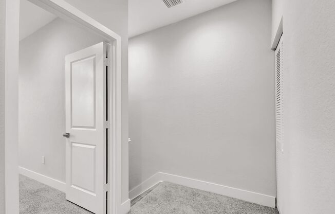 3 beds, 2.5 baths, 1,558 sqft, $2,620, Unit 3088