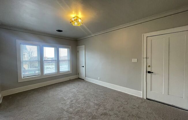 3428 W Highland Blvd
