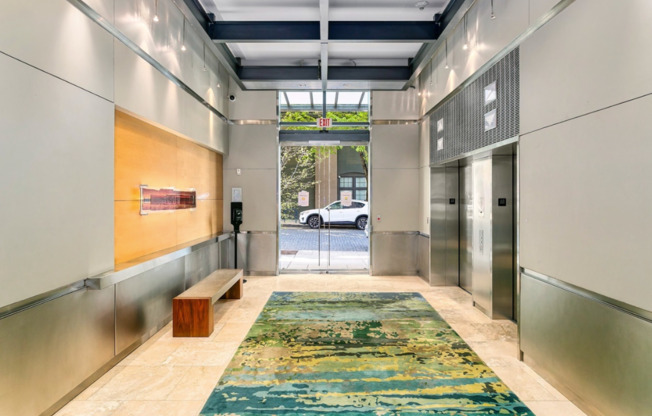Stunning Condo in the Edge Lofts in NW Portland! Water/Sewer/Garbage/Recycling and Gas are Included in the Rent **Move-In Special: $0 Move-In Fee!**