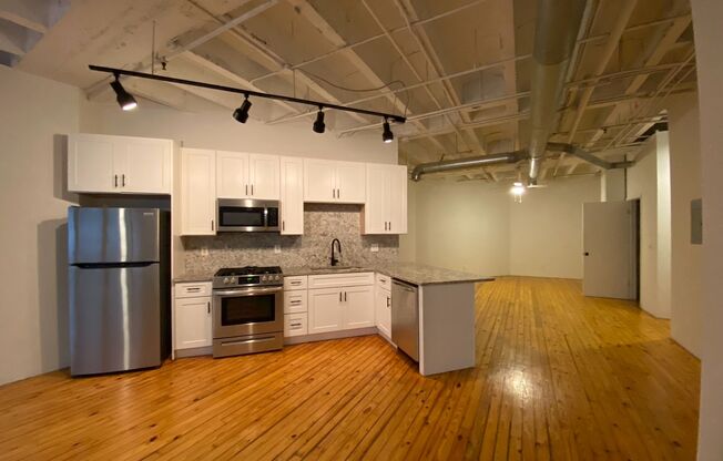 900 Peachtree Lofts