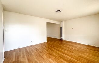 2 beds, 1 bath, $1,400