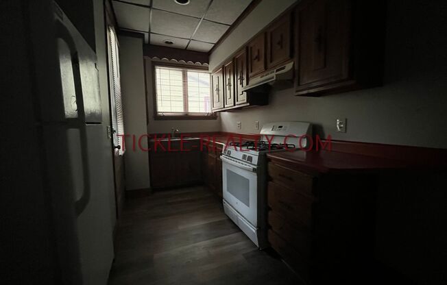 1 bed, 1 bath, $885, Unit 1