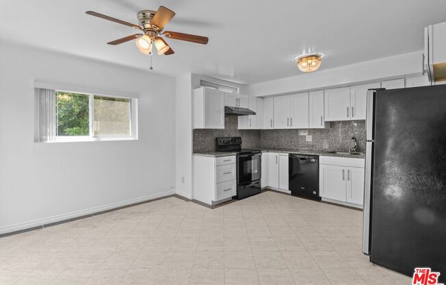 4610 Densmore Ave Unit 4