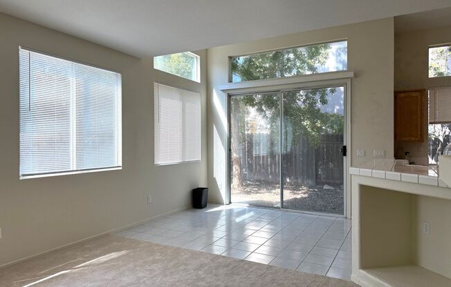 3 Bed 2.5 Ba 2 Story 2 Car Garage in Folsom!