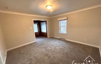 3 beds, 1 bath, $1,199