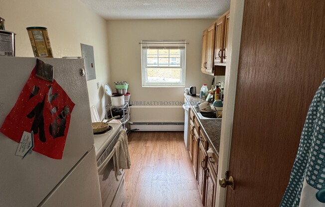 3 Brattle Dr.