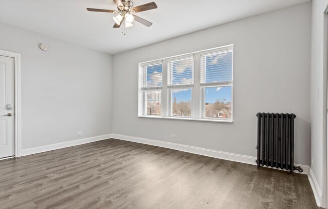 1 bed, 1 bath, 402 sqft, $1,675, Unit 512