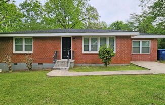 1112 VLY VW RD SE
