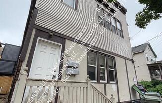 1660 N ARLINGTON PL