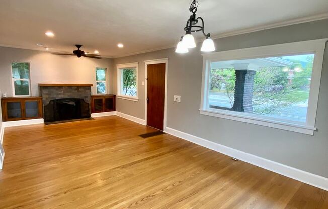 Beautiful 4-Bedroom House