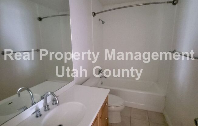 2 beds, 1 bath, $1,200