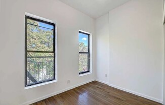 7 CARMINE ST