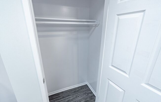 Studio, 1 bath, 238 sqft, $1,848, Unit 207