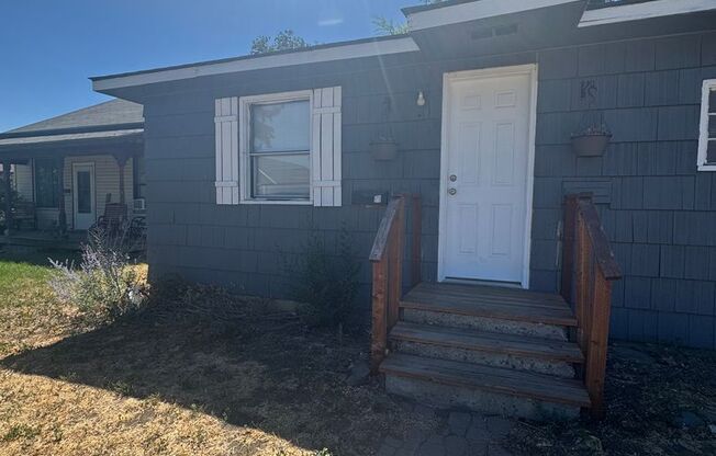 Pet-Friendly 1-Bedroom House