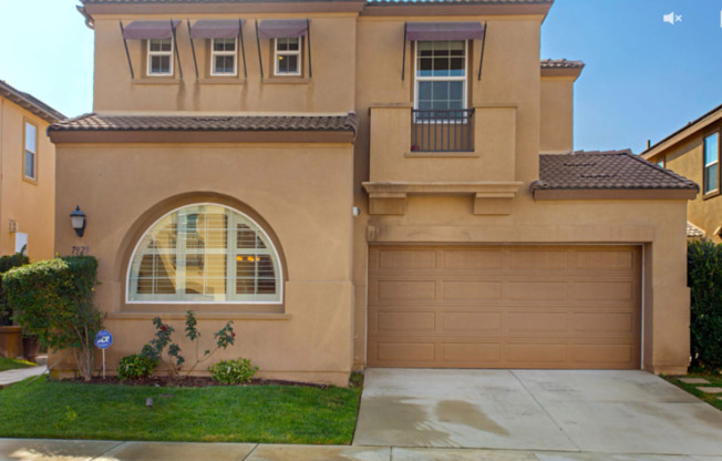 7929 BROOKE VIS LN