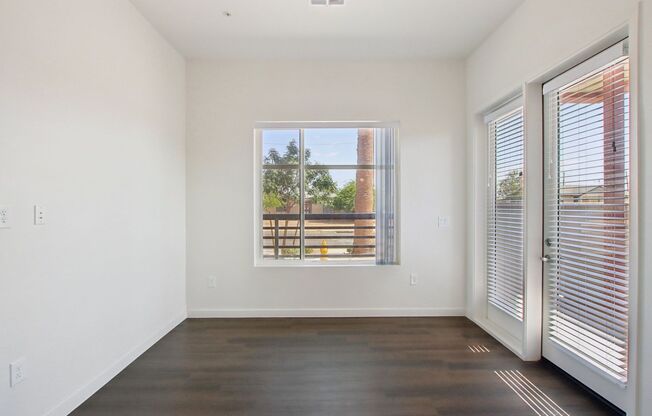 2 beds, 2 baths, 1,161 sqft, $2,260