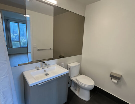 1 bed, 1.5 baths, 780 sqft, $3,000, Unit 701