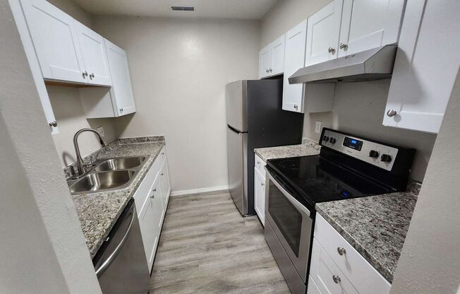 2 beds, 1 bath, 850 sqft, $1,150, Unit 1835ZD-D