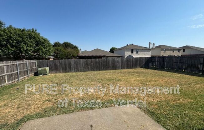 3 beds, 2 baths, 1,526 sqft, $1,800