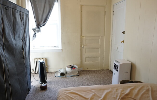 1124 Commonwealth Ave