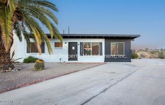 Look! This 3/2 Upgraded  East Side Charmer Is What You Have Been Looking For!
