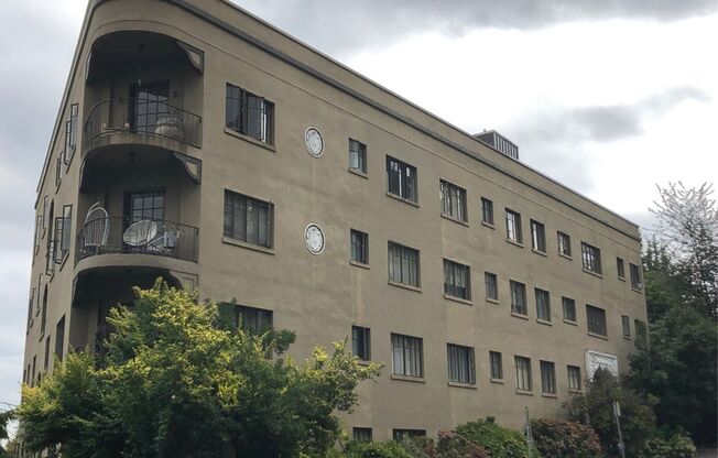 Benson Alexander Apartments