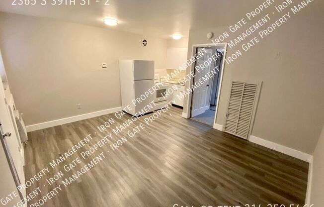 2365 S 39 ST
