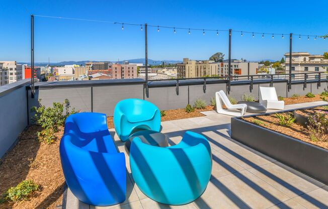 Studio, 1 bath, 349 sqft, $1,500, Unit 606A (Shared Studio, Female)