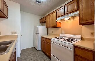 2 beds, 2 baths, 793 sqft, $1,425, Unit 1