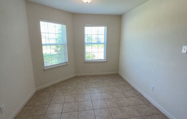 9518 Opal Gates Dr - ***Ask about our No Cash Security Deposit Option***