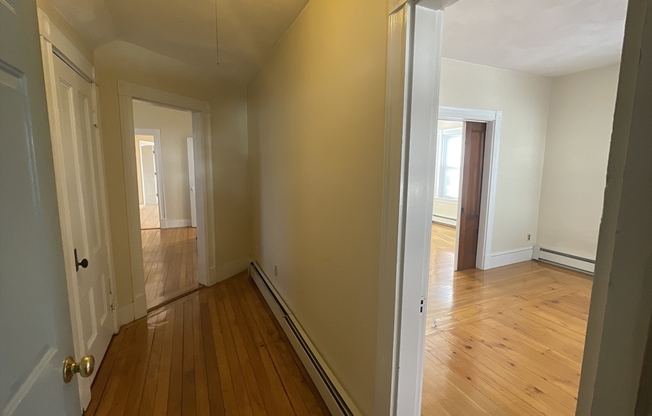 1 bed, 1 bath, 1,000 sqft, $2,350, Unit 1