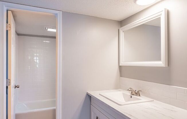 3 beds, 2 baths, 1,350 sqft, $1,455, Unit 201