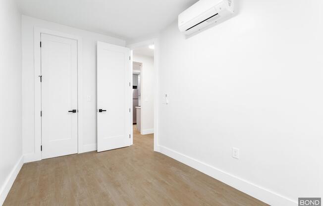 558 EMPIRE BLVD