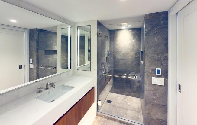 1 bed, 1 bath, 550 sqft, $6,000, Unit 34-F