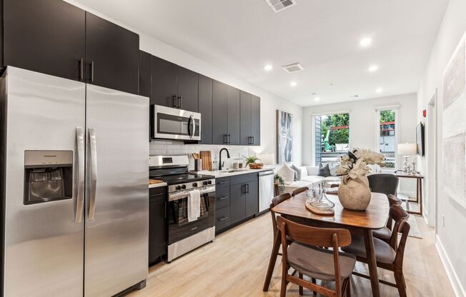 1 bed, 1 bath, 675 sqft, $1,625, Unit 114
