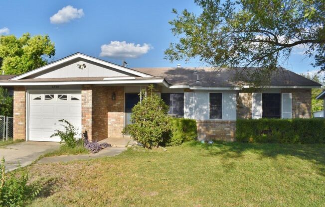 Eisenhauer and Rittman area cute House for Rent