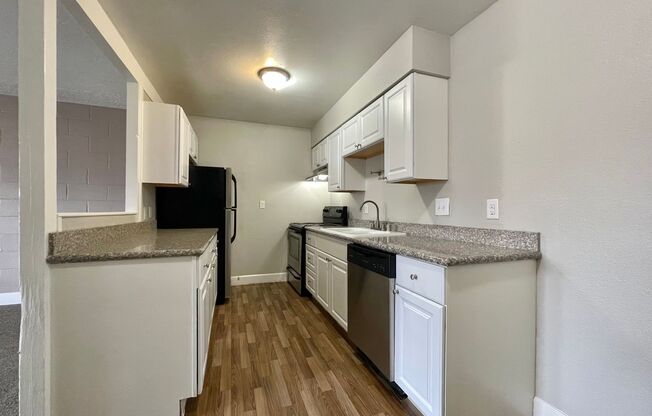 1 bed, 1 bath, 600 sqft, $825, Unit Unit 35